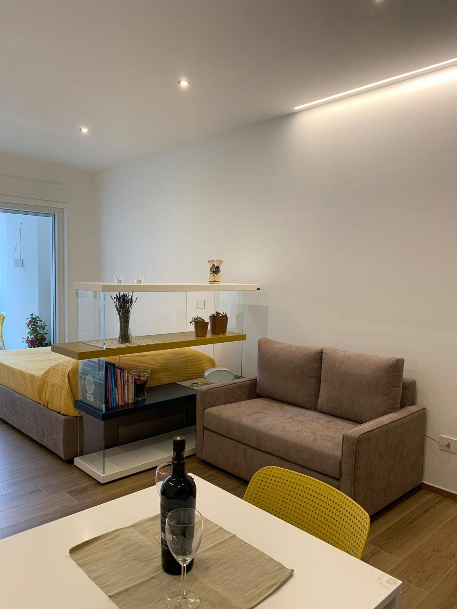 Domus13-With Private Parking Apartment Bari Exterior foto