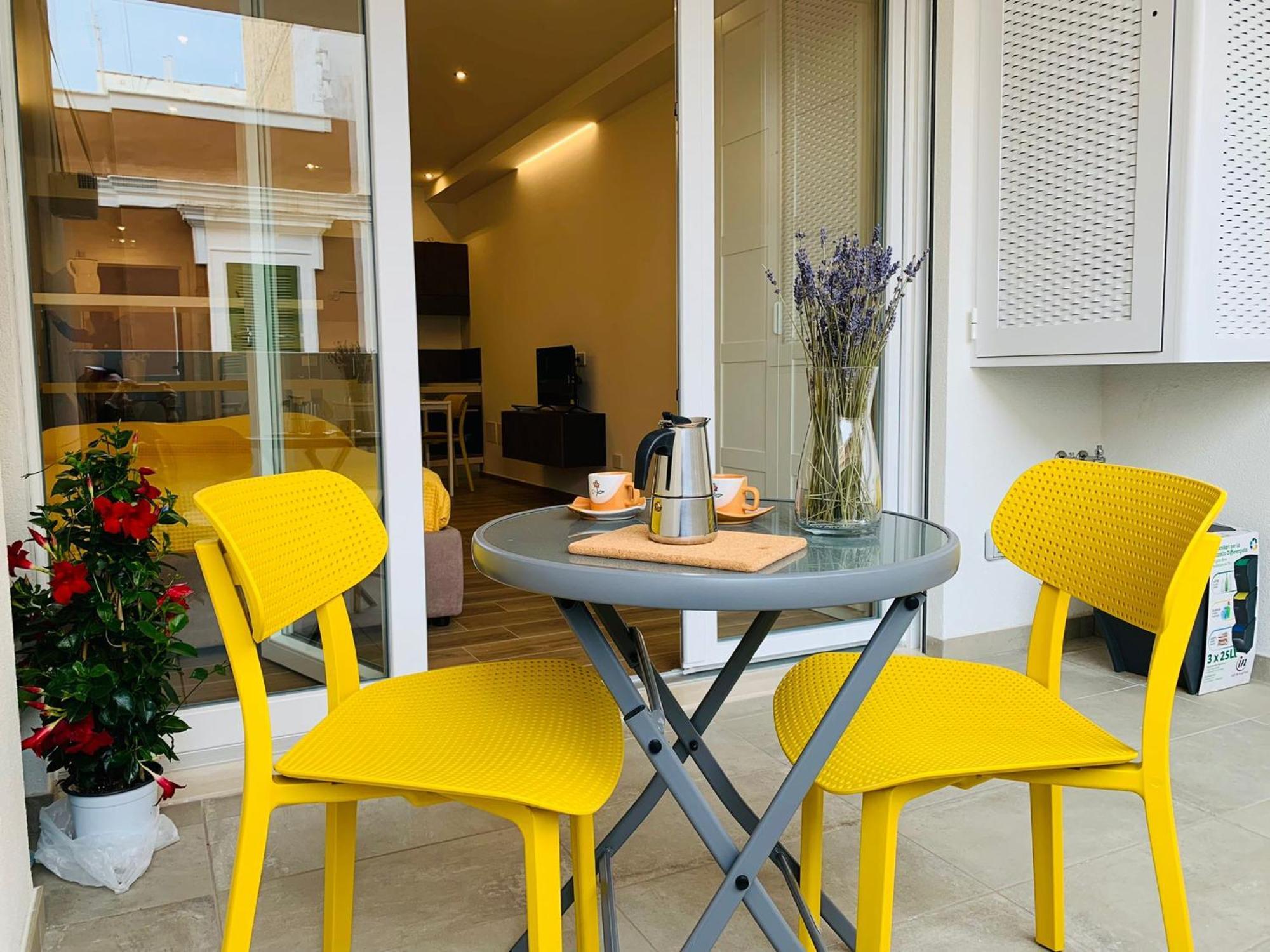 Domus13-With Private Parking Apartment Bari Exterior foto