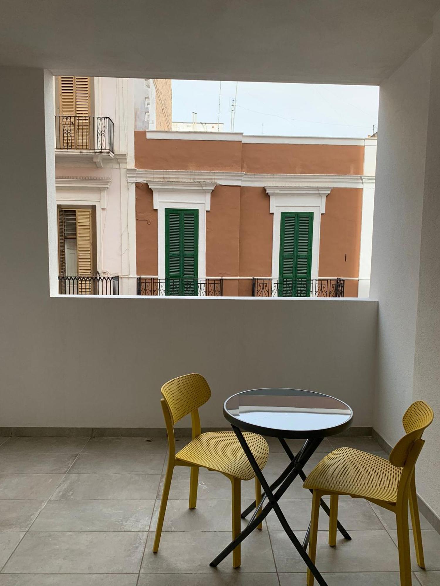 Domus13-With Private Parking Apartment Bari Exterior foto