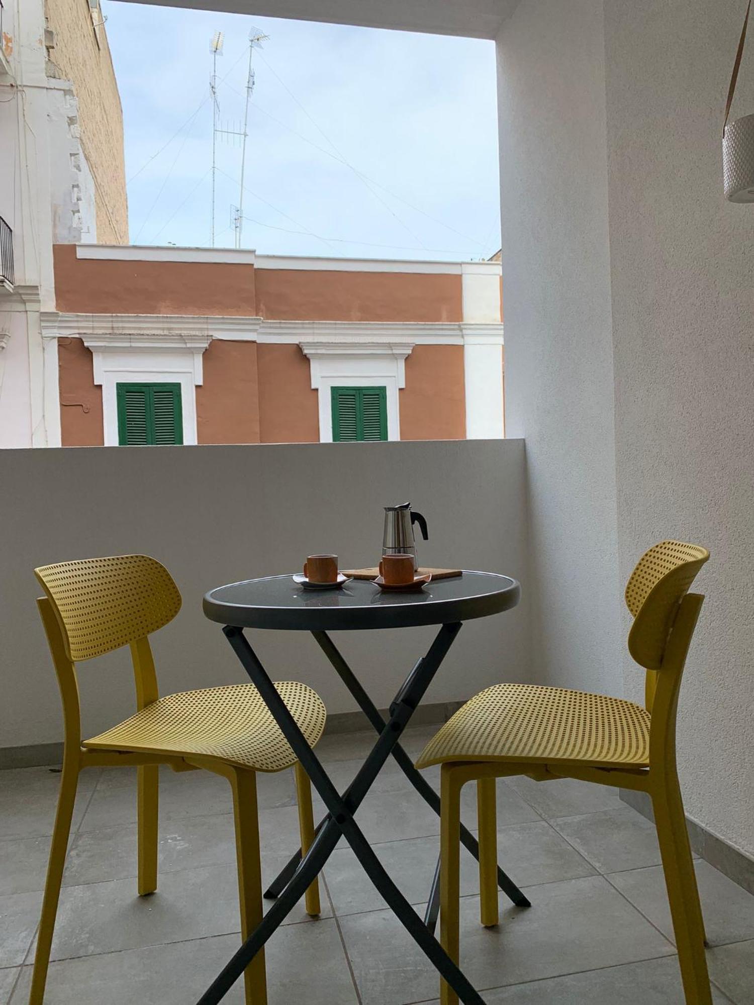 Domus13-With Private Parking Apartment Bari Exterior foto