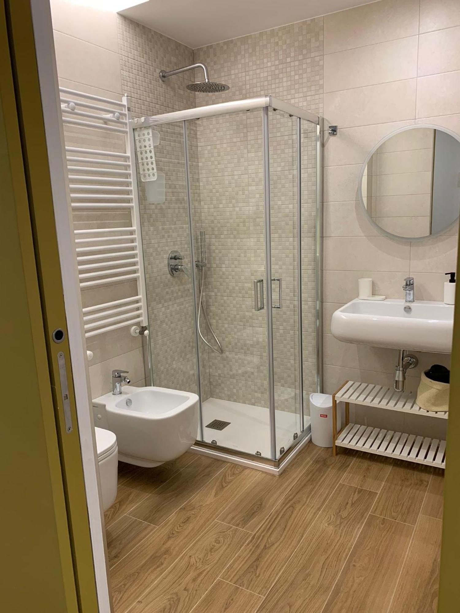 Domus13-With Private Parking Apartment Bari Exterior foto